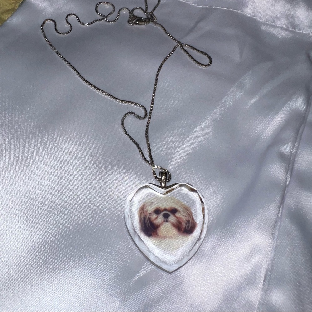 Heart Pendant Necklace with Shihtzu
